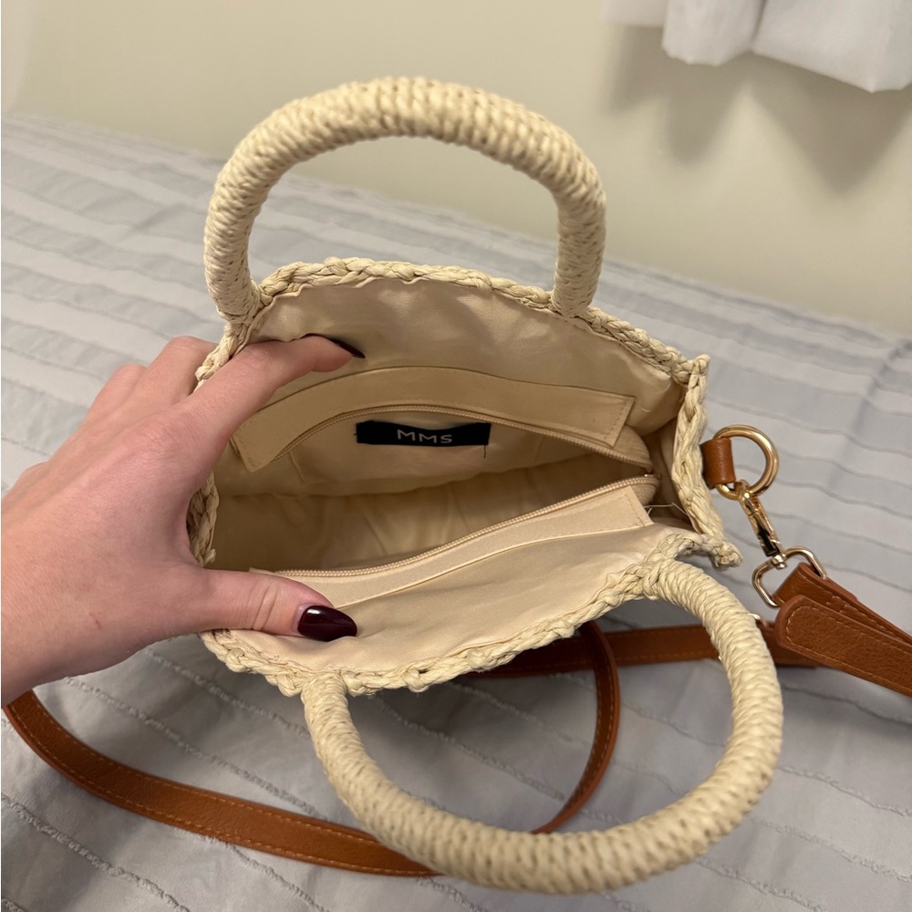 MMS Brand Woven Crossbody Bag - Picture 3 of 3